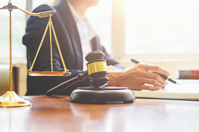 From Attorneys to Legal Consultants: Breaking Down the Roles of Legal Experts From Attorneys to Legal Consultants: Breaking Down the Roles of Legal Experts